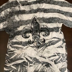 Maurice’s size 1 fleur de lis stripe top